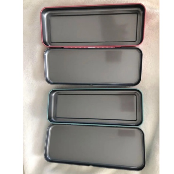 HELLO KITTY Japan x Fracora Pencil Case Metal Tin Box Makeup Brush Pen Sanrio 🎀 - Picture 10 of 10